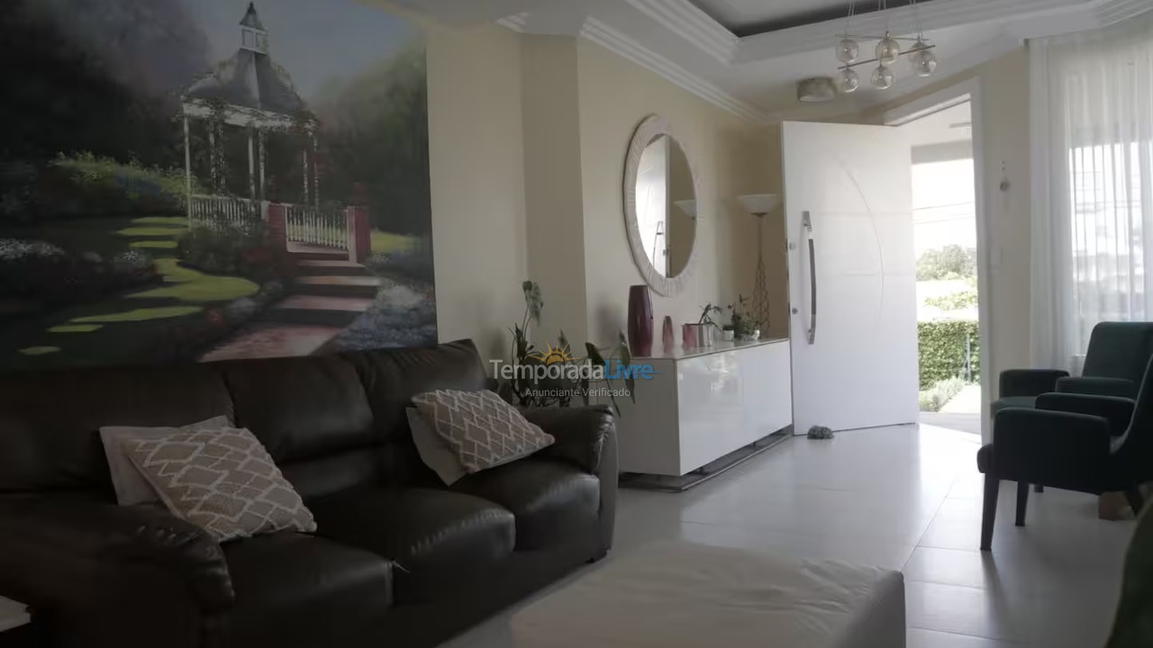Casa para aluguel de temporada em Florianopolis (Jurerê Internacional)
