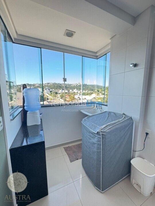 Apartamento para aluguel de temporada em Bombinhas (Praia de Bombas)
