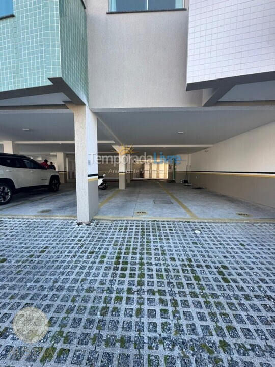 Apartamento para aluguel de temporada em Bombinhas (Praia de Bombas)