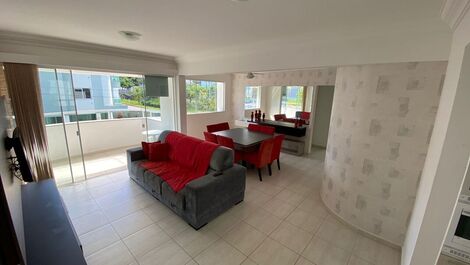 ¡Las vacaciones perfectas comienzan aquí! Apartamento de 3 habitaciones...