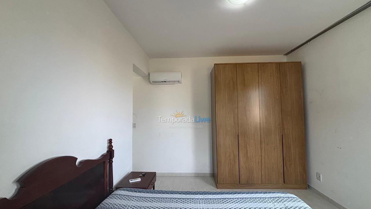 Apartamento para alquiler de vacaciones em Governador Celso Ramos (Praia de Palmas)