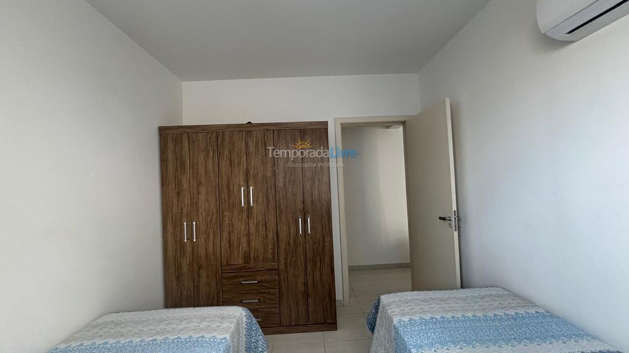 Apartamento para alquiler de vacaciones em Governador Celso Ramos (Praia de Palmas)