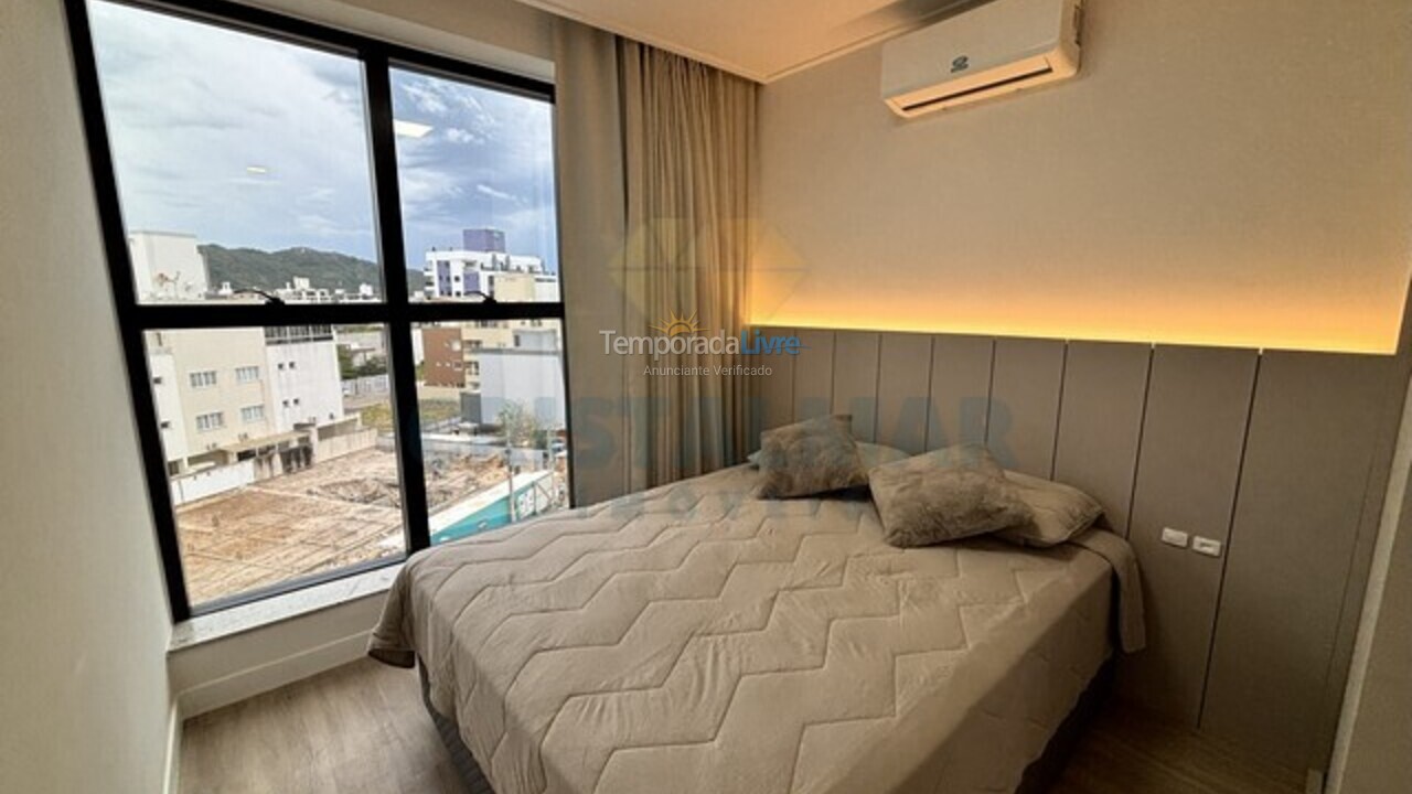 Apartment for vacation rental in Bombinhas (Canto Grande)