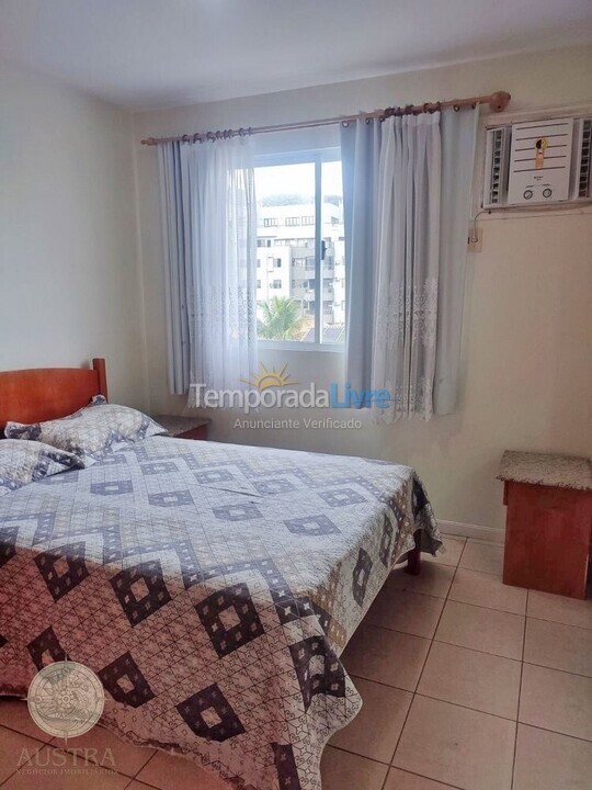 Apartamento para aluguel de temporada em Bombinhas (Praia de Bombinhas)