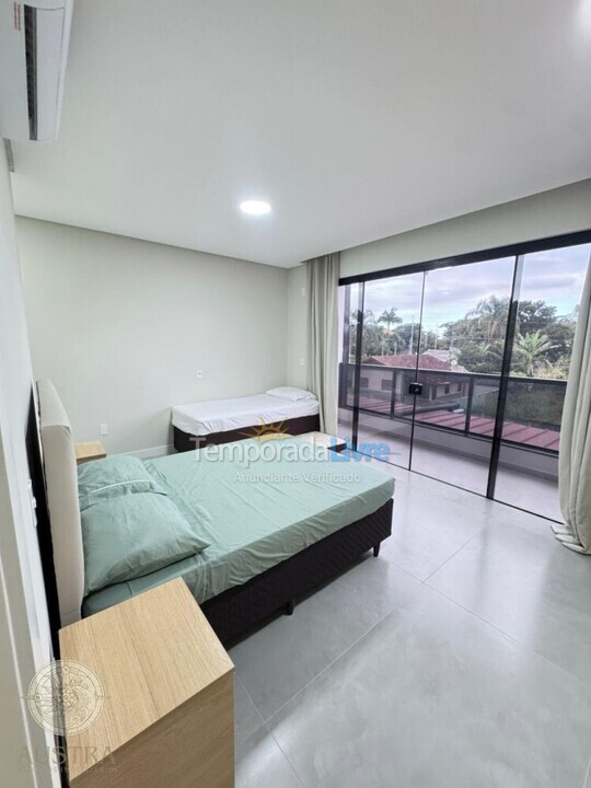 House for vacation rental in Bombinhas (Mariscal)
