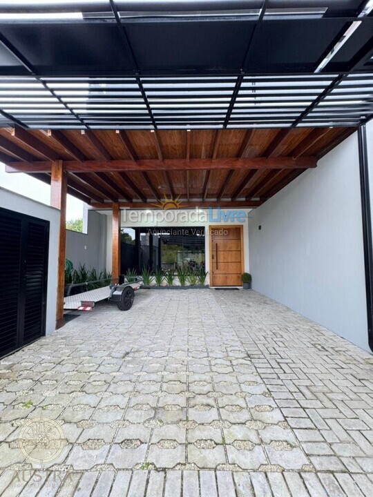House for vacation rental in Bombinhas (Mariscal)
