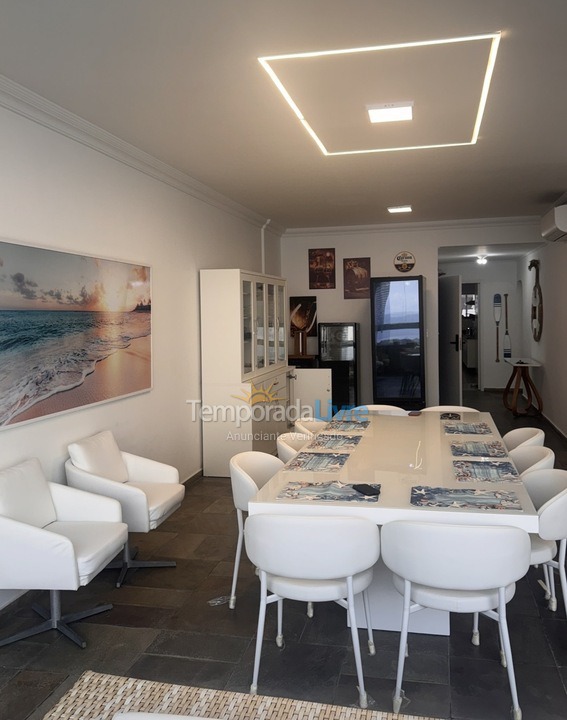 Apartment for vacation rental in Guarujá (Pitangueiras)