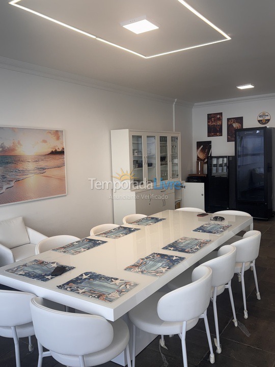 Apartment for vacation rental in Guarujá (Pitangueiras)