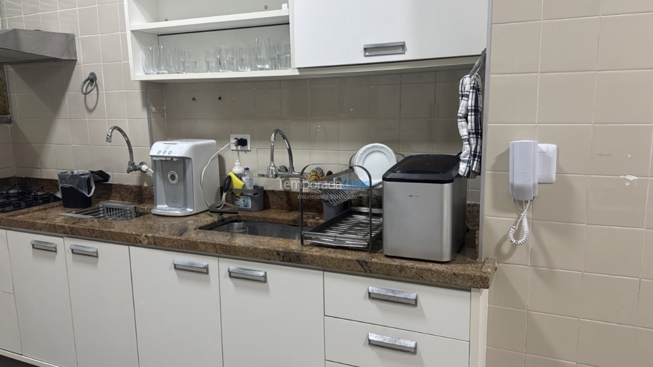 Apartment for vacation rental in Guarujá (Pitangueiras)