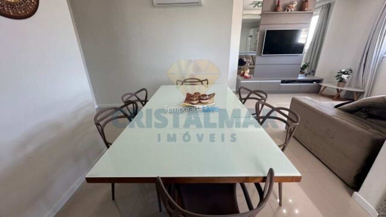 Apartamento para aluguel de temporada em Bombinhas (Canto Grande)