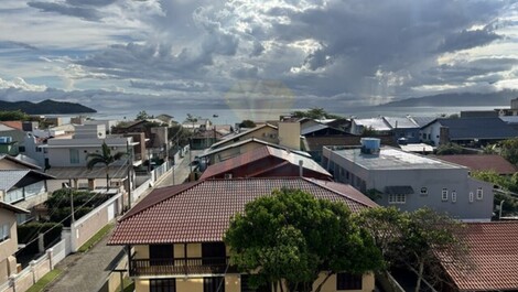 APARTAMENTO DE 3 DORMITORIOS EN PLAYA DE CANTO GRANDE - BOMBINHAS