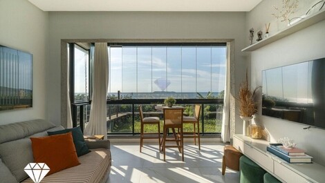 Apartamento de tres habitaciones frente a la playa en Canto Grande
