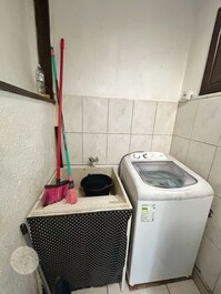 Casa em Bombas para 06 pessoas