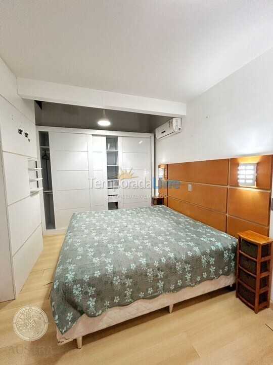 Casa para aluguel de temporada em Bombinhas (Praia de Bombas)
