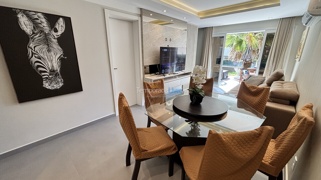 Apartamento para aluguel de temporada em Bombinhas (Canto Grande)