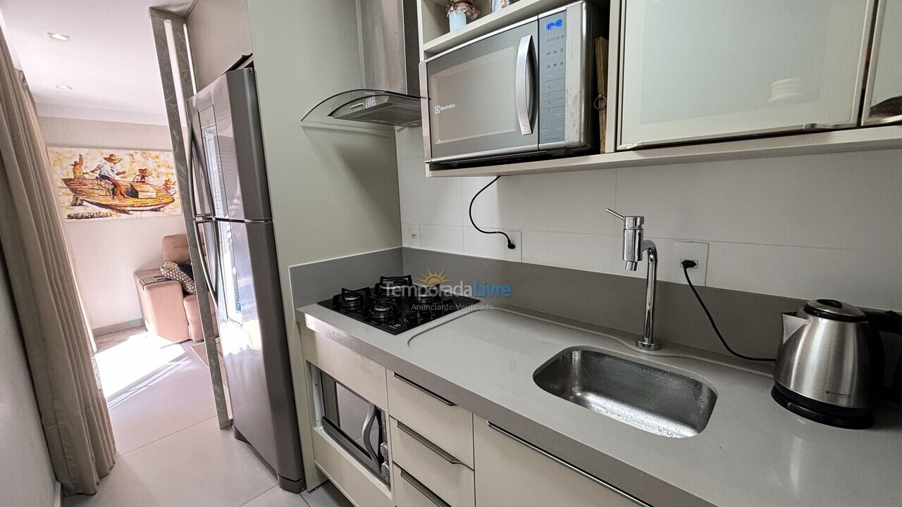 Apartamento para aluguel de temporada em Bombinhas (Canto Grande)