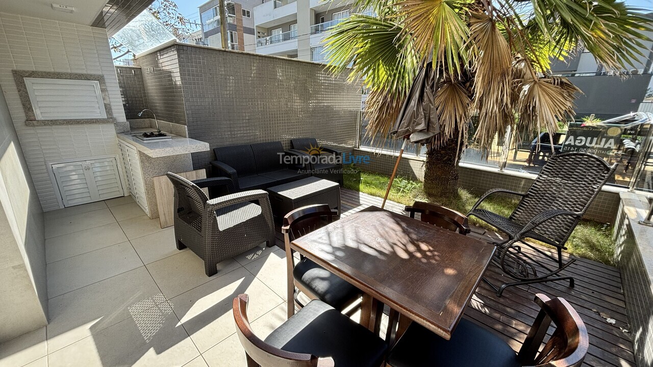 Apartamento para aluguel de temporada em Bombinhas (Canto Grande)