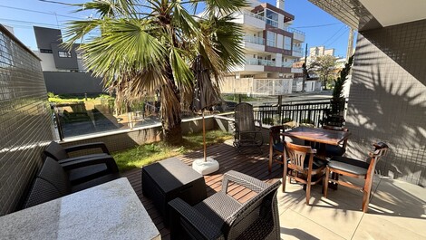 APARTAMENTO TRÊS QUARTOS EM CANTO GRANDE