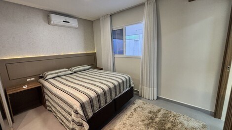 APARTAMENTO TRÊS QUARTOS EM CANTO GRANDE
