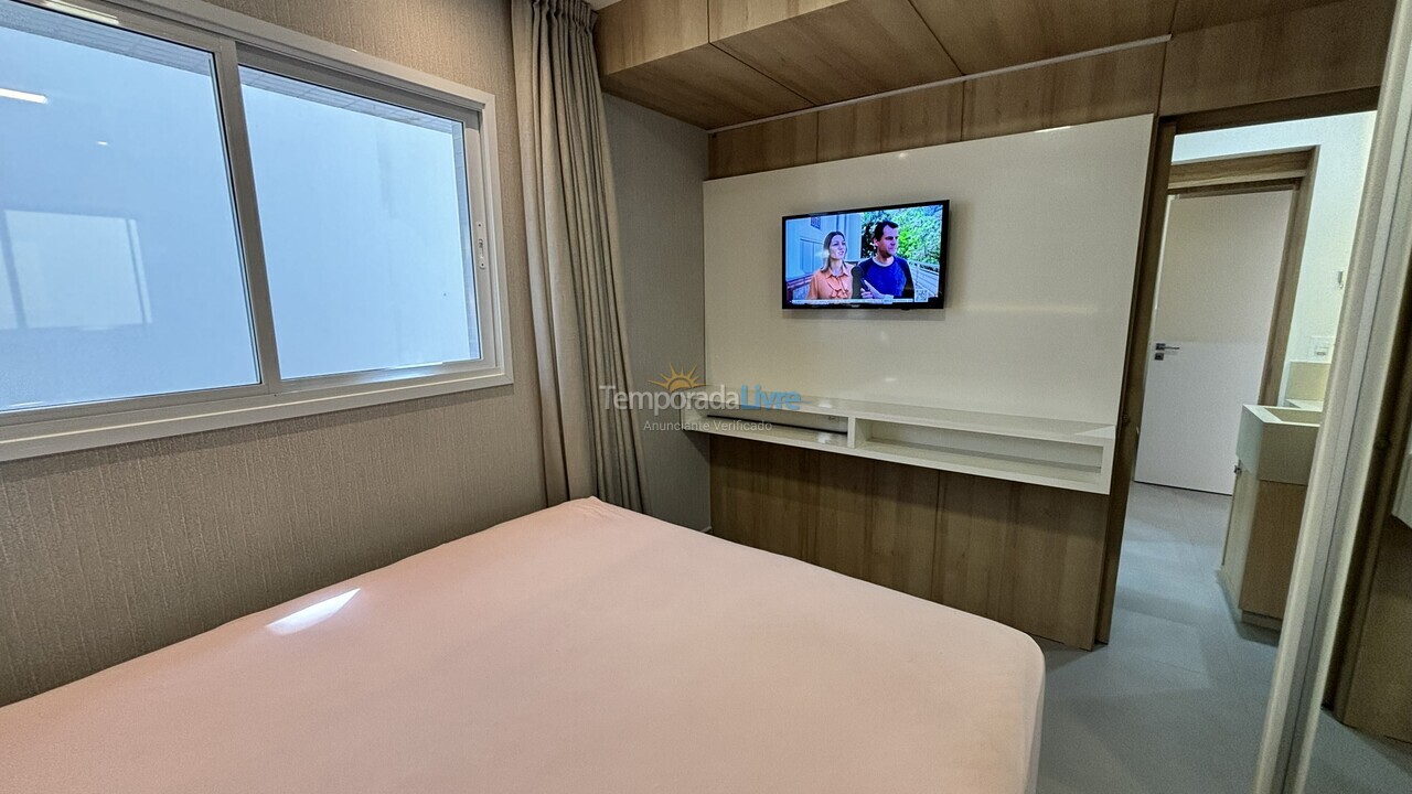 Apartamento para aluguel de temporada em Bombinhas (Canto Grande)