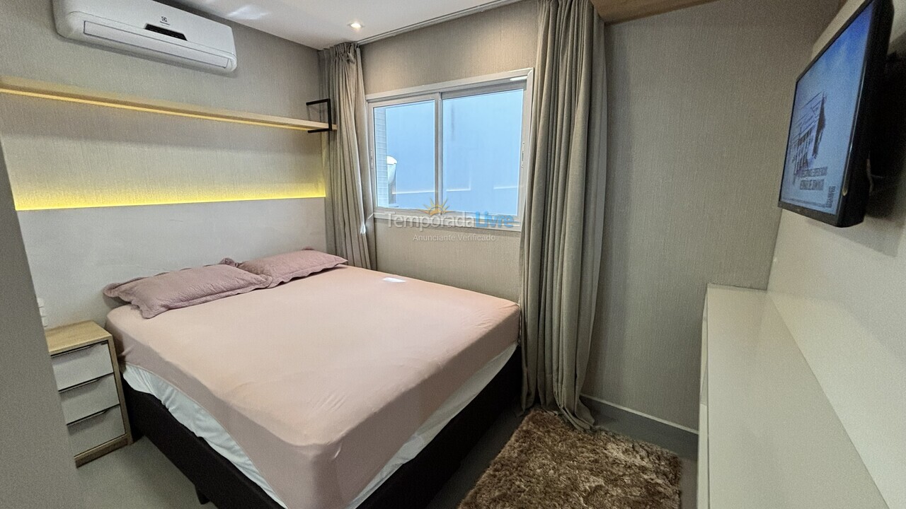 Apartamento para aluguel de temporada em Bombinhas (Canto Grande)