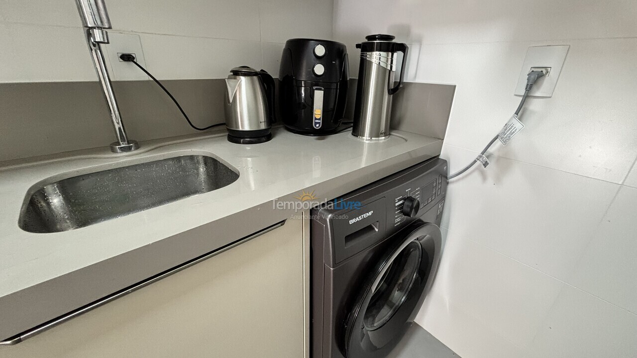 Apartamento para aluguel de temporada em Bombinhas (Canto Grande)