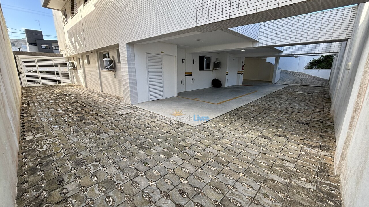 Apartamento para aluguel de temporada em Bombinhas (Canto Grande)