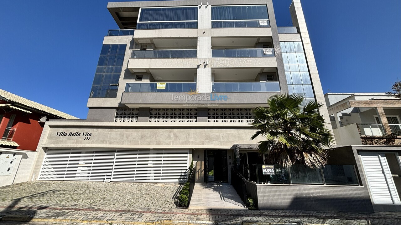 Apartamento para aluguel de temporada em Bombinhas (Canto Grande)