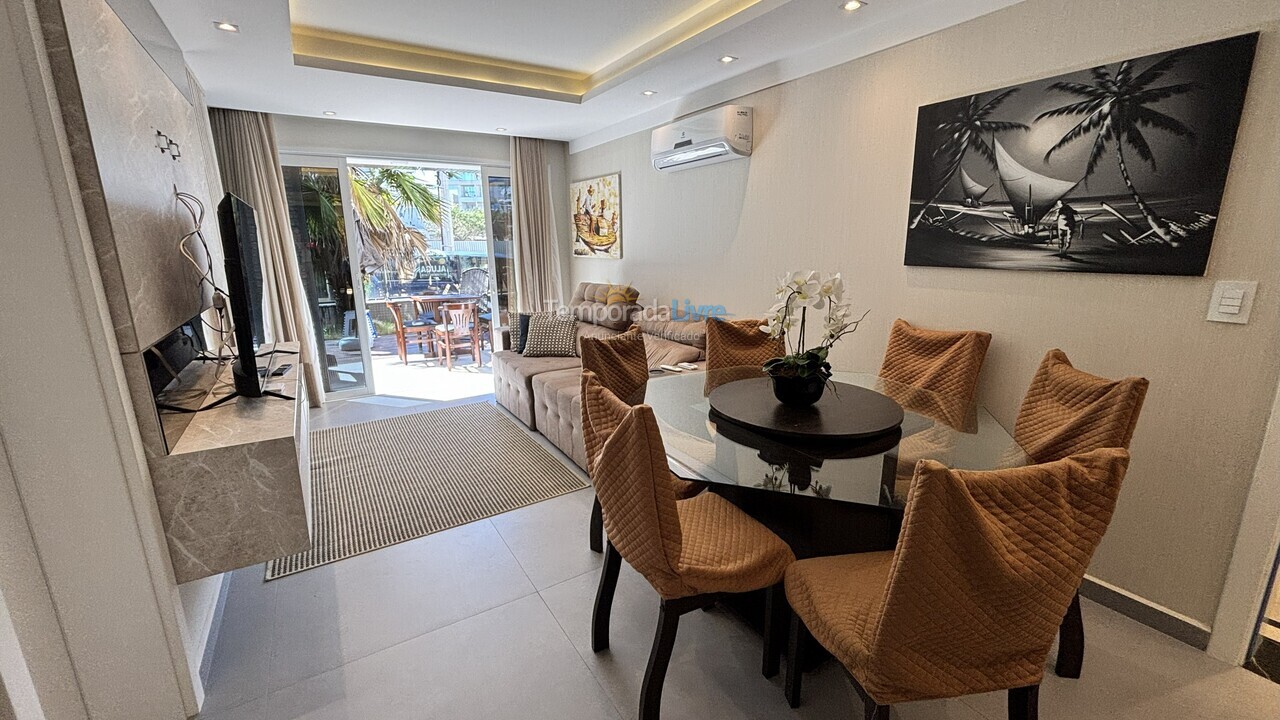 Apartamento para aluguel de temporada em Bombinhas (Canto Grande)