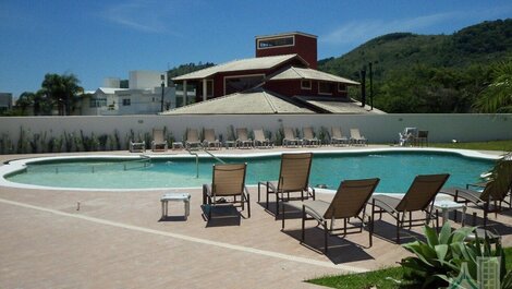 Apartment for rent in Florianópolis - Jurere Tradicional