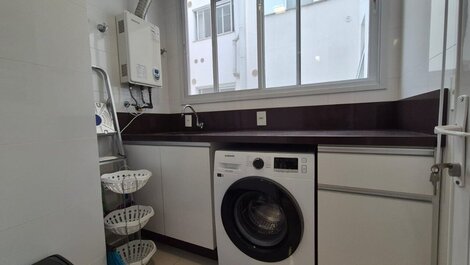 SEASONAL RENTAL - JURERÊ - 2 BEDROOMS (SUITE)