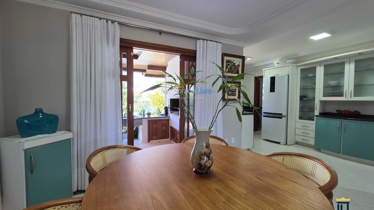 Casa para alquiler de vacaciones em Florianopolis (Jurerê Internacional)