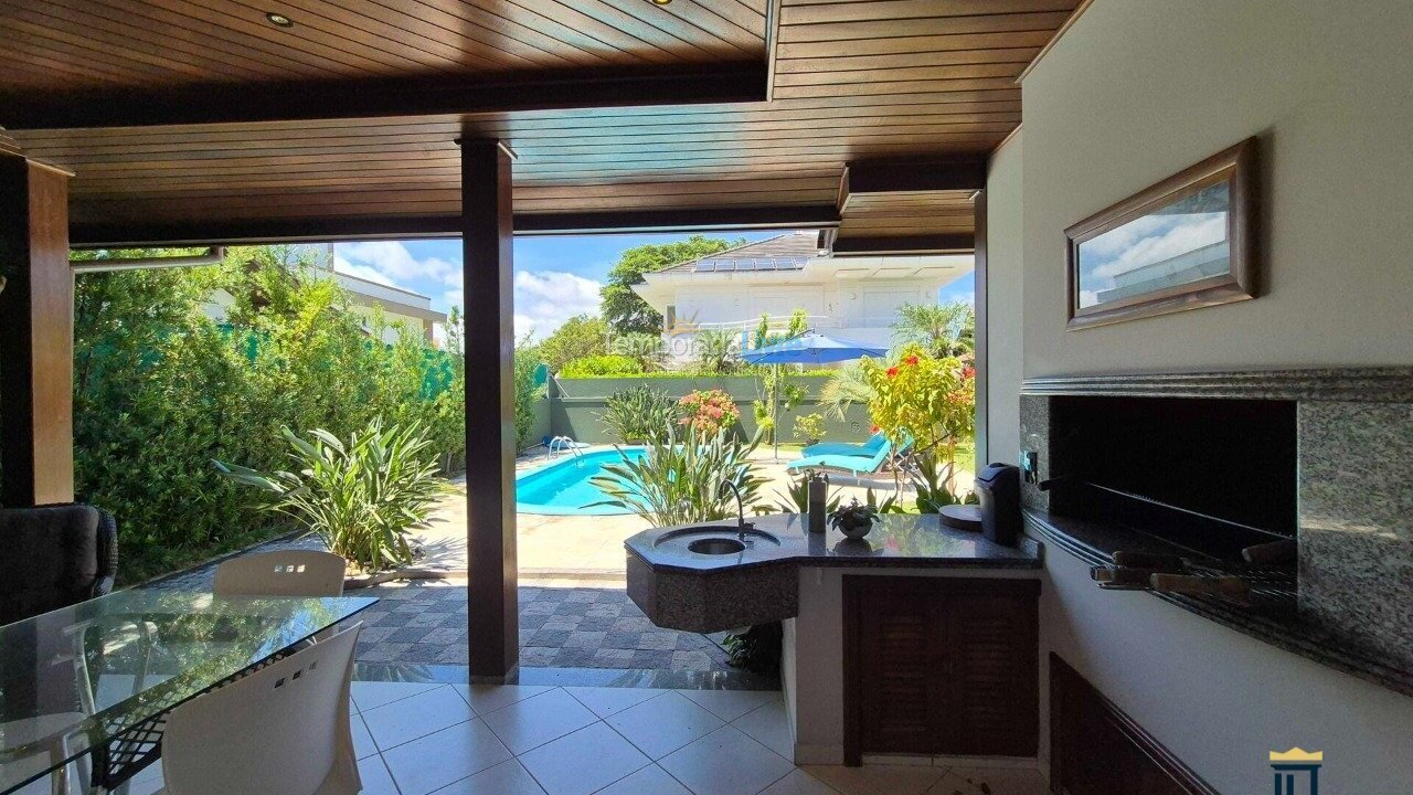 Casa para alquiler de vacaciones em Florianopolis (Jurerê Internacional)