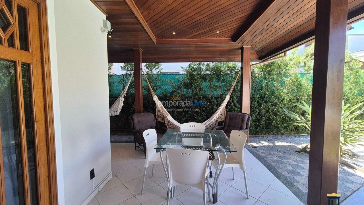 Casa para alquiler de vacaciones em Florianopolis (Jurerê Internacional)
