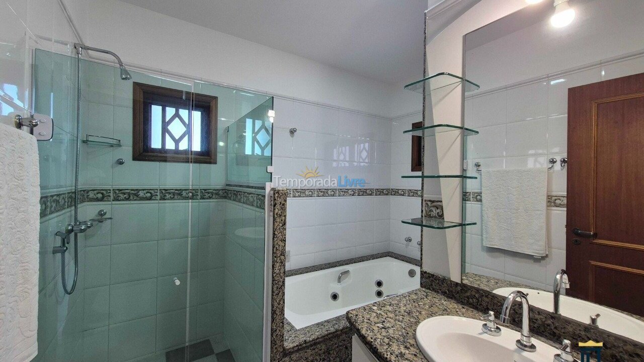 Casa para alquiler de vacaciones em Florianopolis (Jurerê Internacional)