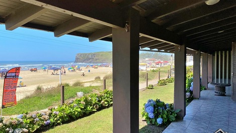 Casa 6 Dorm. - Bairro Praia da Cal