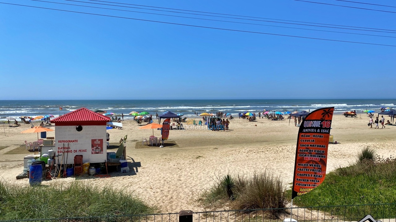 Casa para aluguel de temporada em Torres (Praia da Cal)