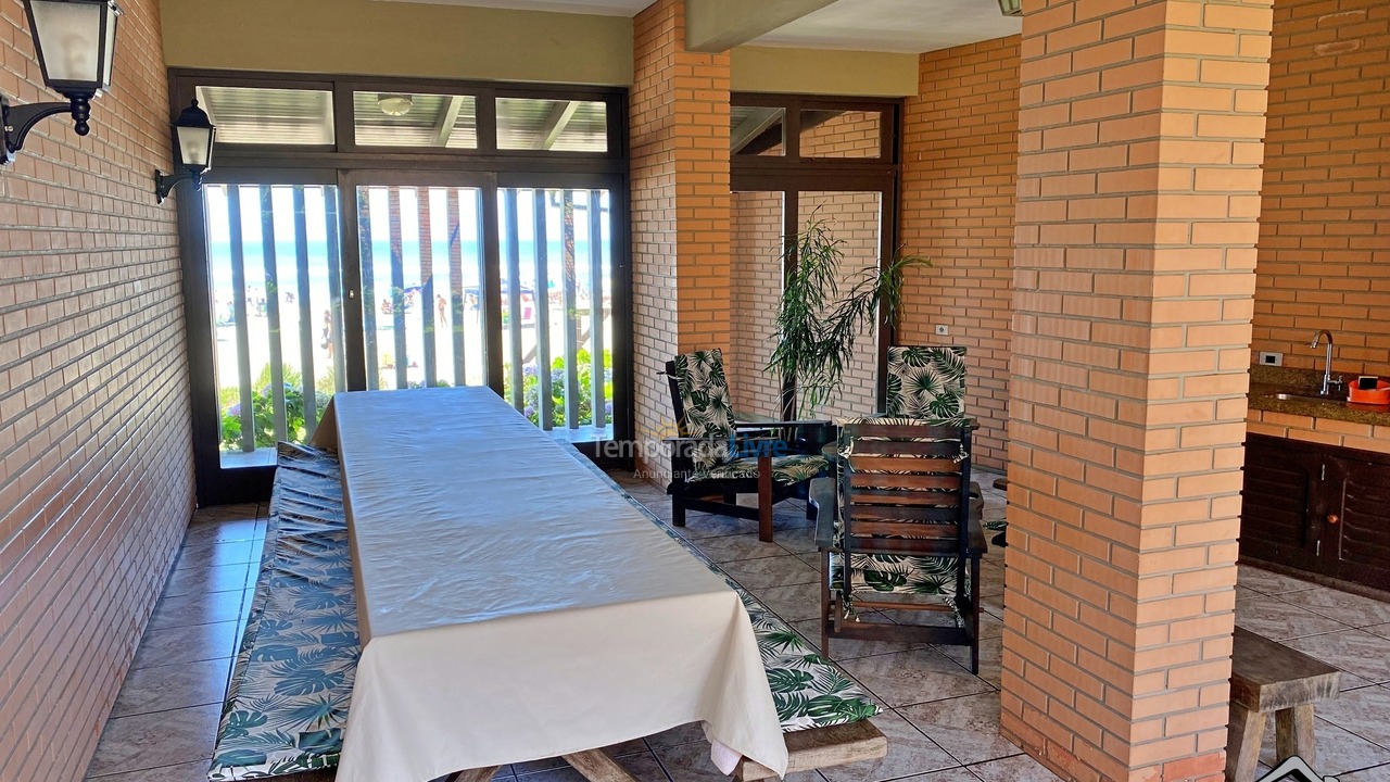 Casa para aluguel de temporada em Torres (Praia da Cal)