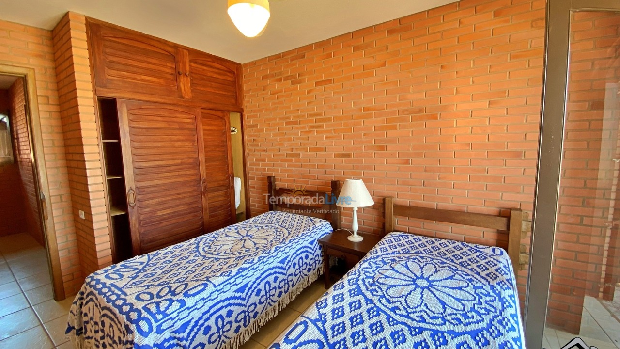 Casa para aluguel de temporada em Torres (Praia da Cal)