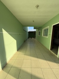 Magnífica casa de dos plantas a 200 m del mar, con wifi, barbacoa y garajes.