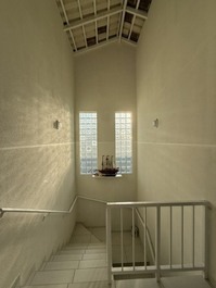 Magnífica casa de dos plantas a 200 m del mar, con wifi, barbacoa y garajes.