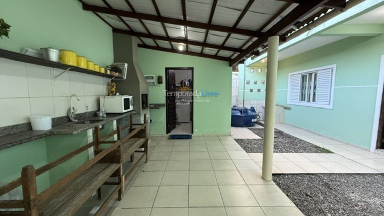 Casa para alquiler de vacaciones em São Francisco do Sul (Enseada)