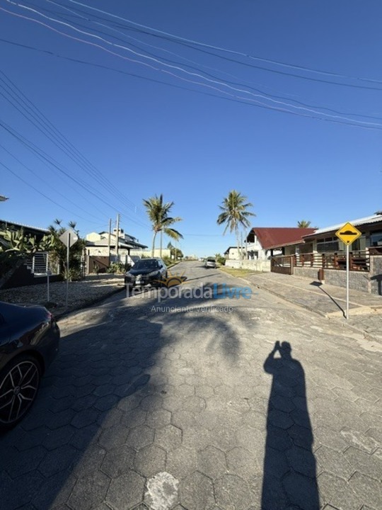 Casa para aluguel de temporada em São Francisco do Sul (Praia Grande)