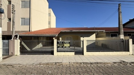 Casa para alquilar en São Francisco do Sul - Enseada