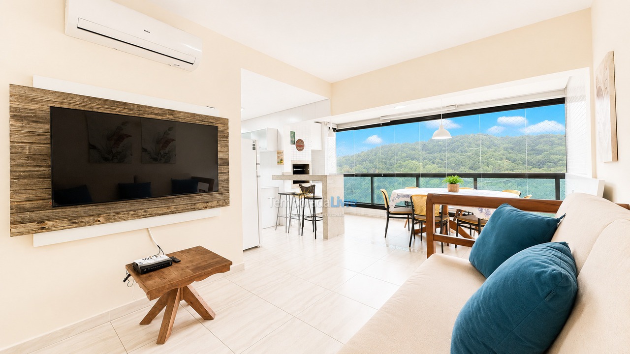 Apartamento para aluguel de temporada em Guarujá (Pitangueiras)