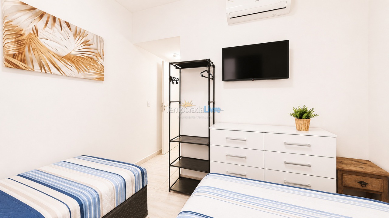 Apartamento para aluguel de temporada em Guarujá (Pitangueiras)