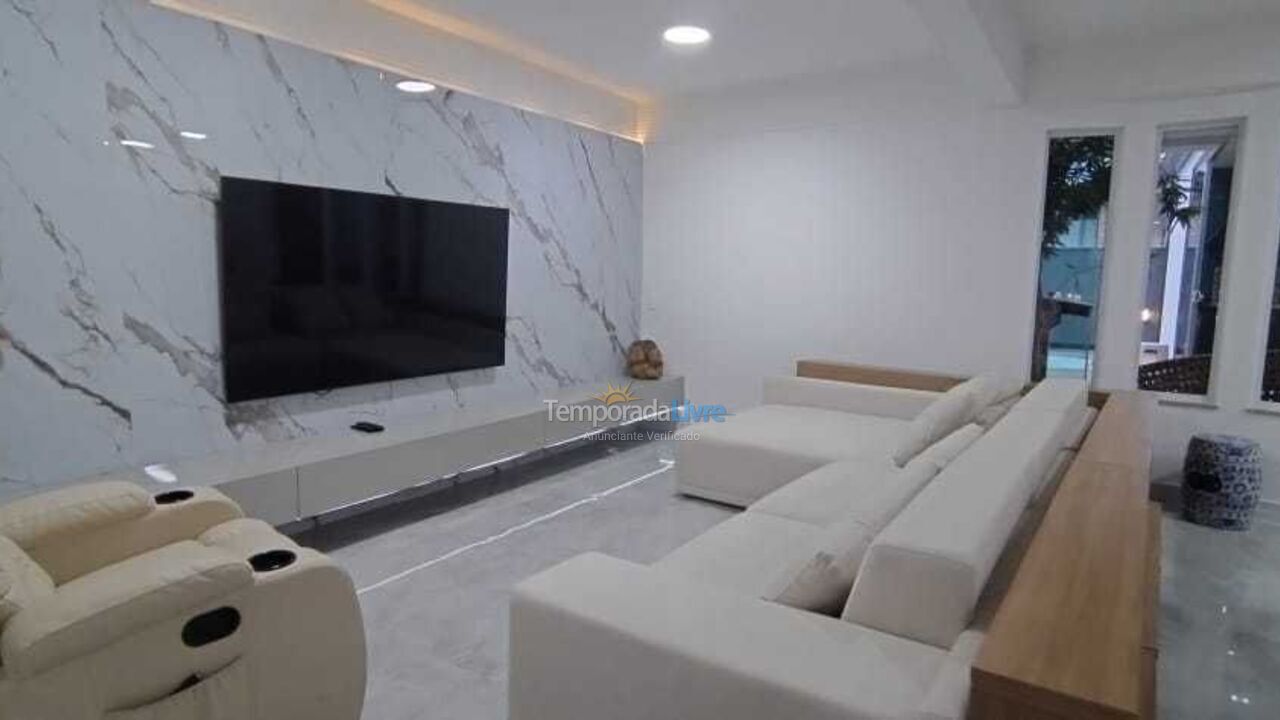 Casa para aluguel de temporada em Florianopolis (Jurerê Internacional)
