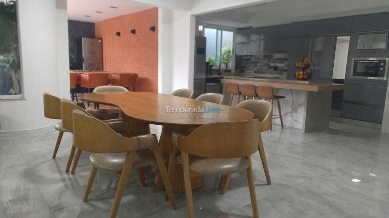Casa para aluguel de temporada em Florianopolis (Jurerê Internacional)