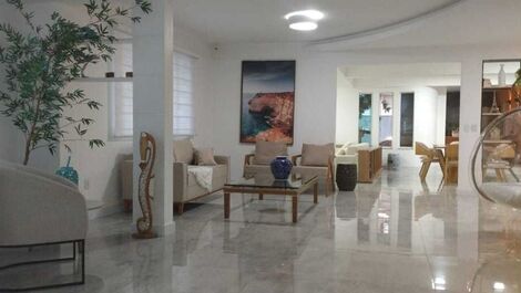 Casa para temporada em Jurerê Internacional