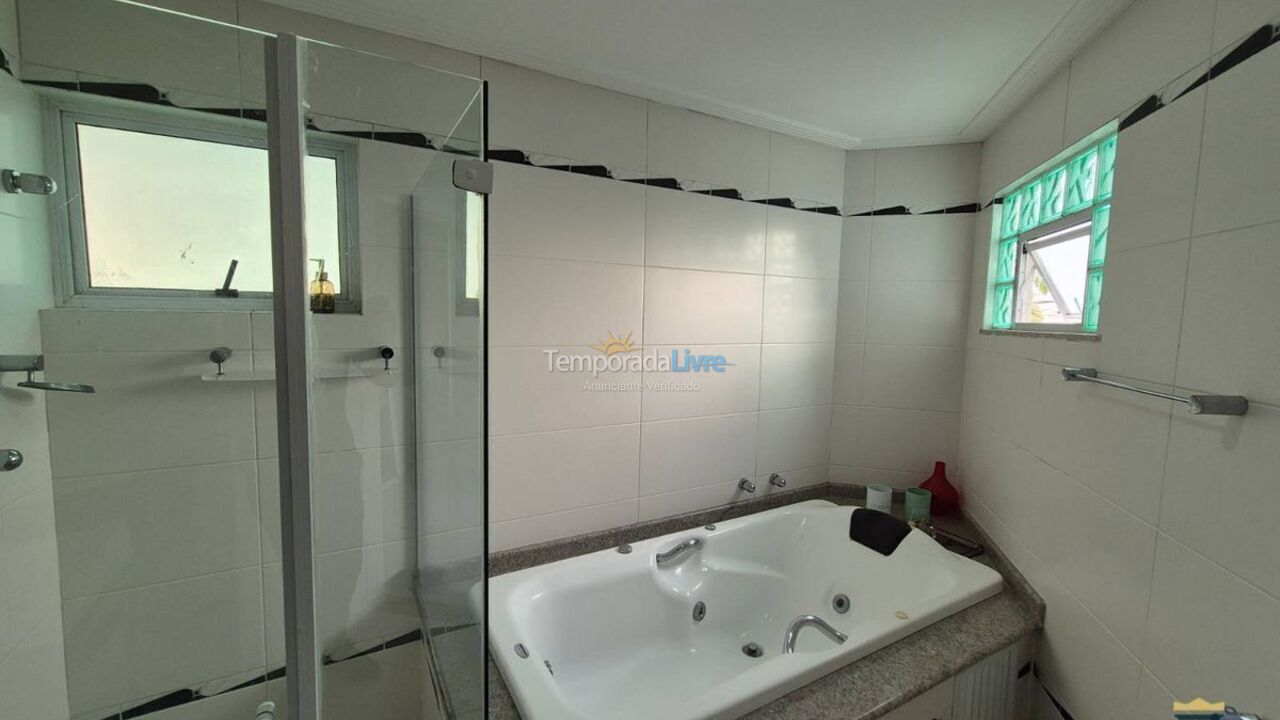 Casa para aluguel de temporada em Florianopolis (Jurerê Internacional)